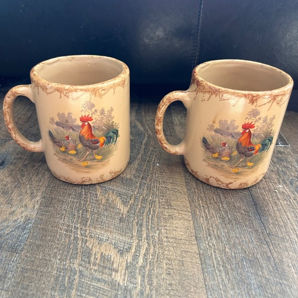 Casey Pottery Other - Casey Pottery Marshall Texas Rooster Stoneware Mugs Set of 2 Tan Spongeware Trim
